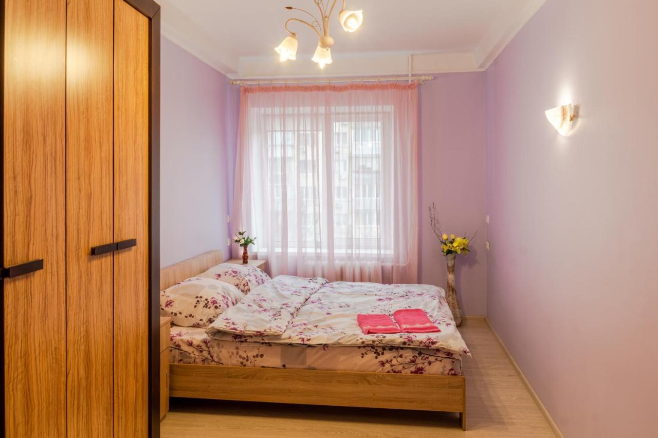112 Вулиця Велика Васильківська Kiew Exterior foto